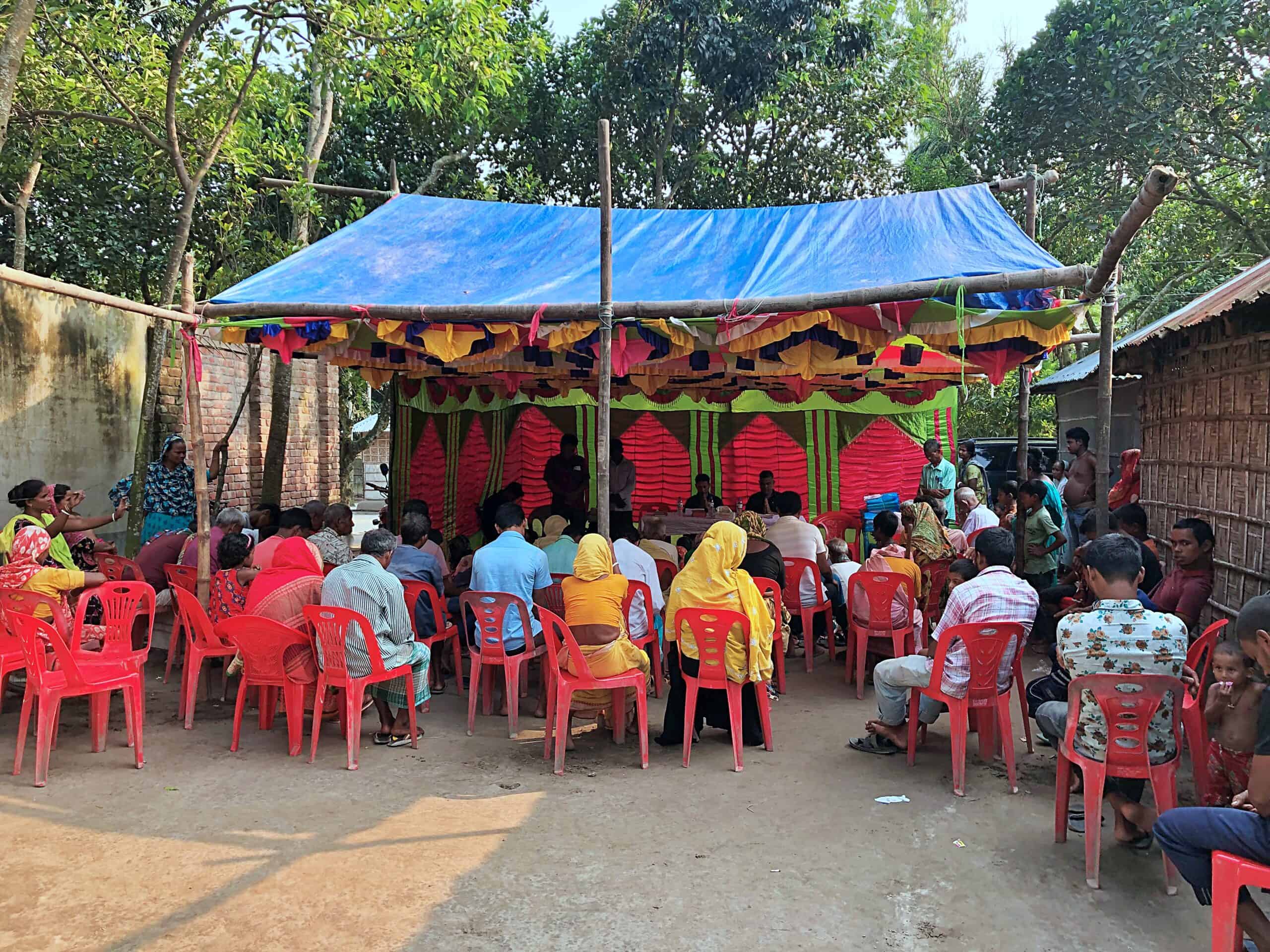 Christians meet for prayer in Bangladesh